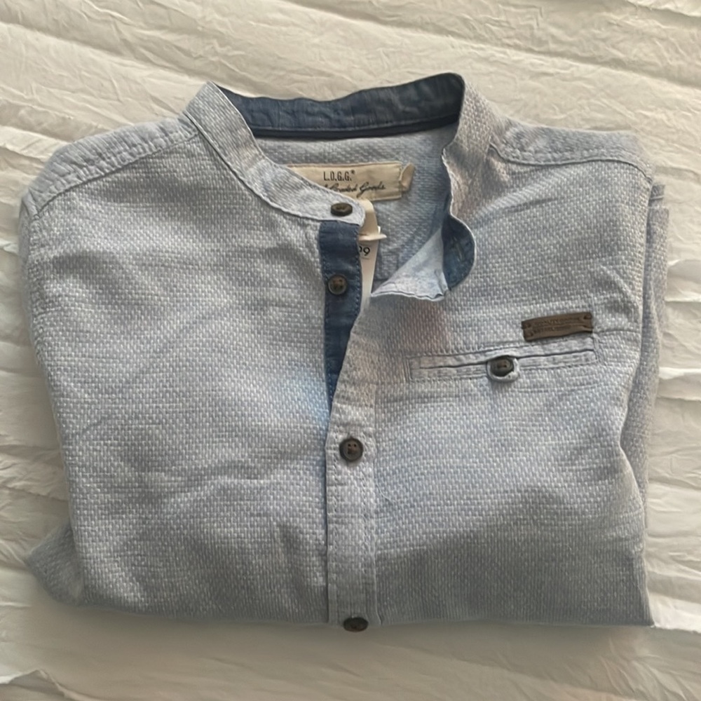 New with tag shirt